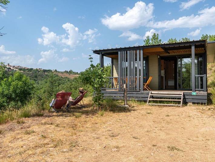 Location de vacances pour 6 personnes, avec piscine dans Éclassan