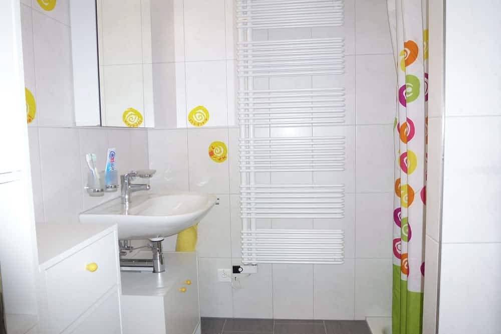 Ganze Wohnung, Denter Uauls Jucker, Vella, (Vella), 44012B in Lumnezia, Alpenarena