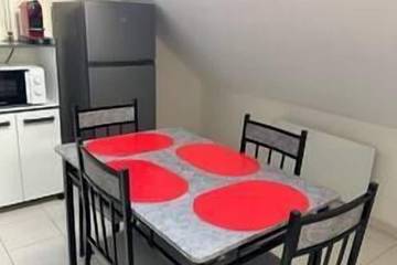 Appartement De Vacances pour 4 Personnes dans Aulnay-sous-Bois, Seine-Saint-Denis, Photo 2