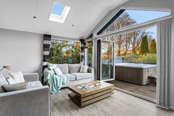 Lodge for 4 People in Kentisbury, Devon, Photo 2