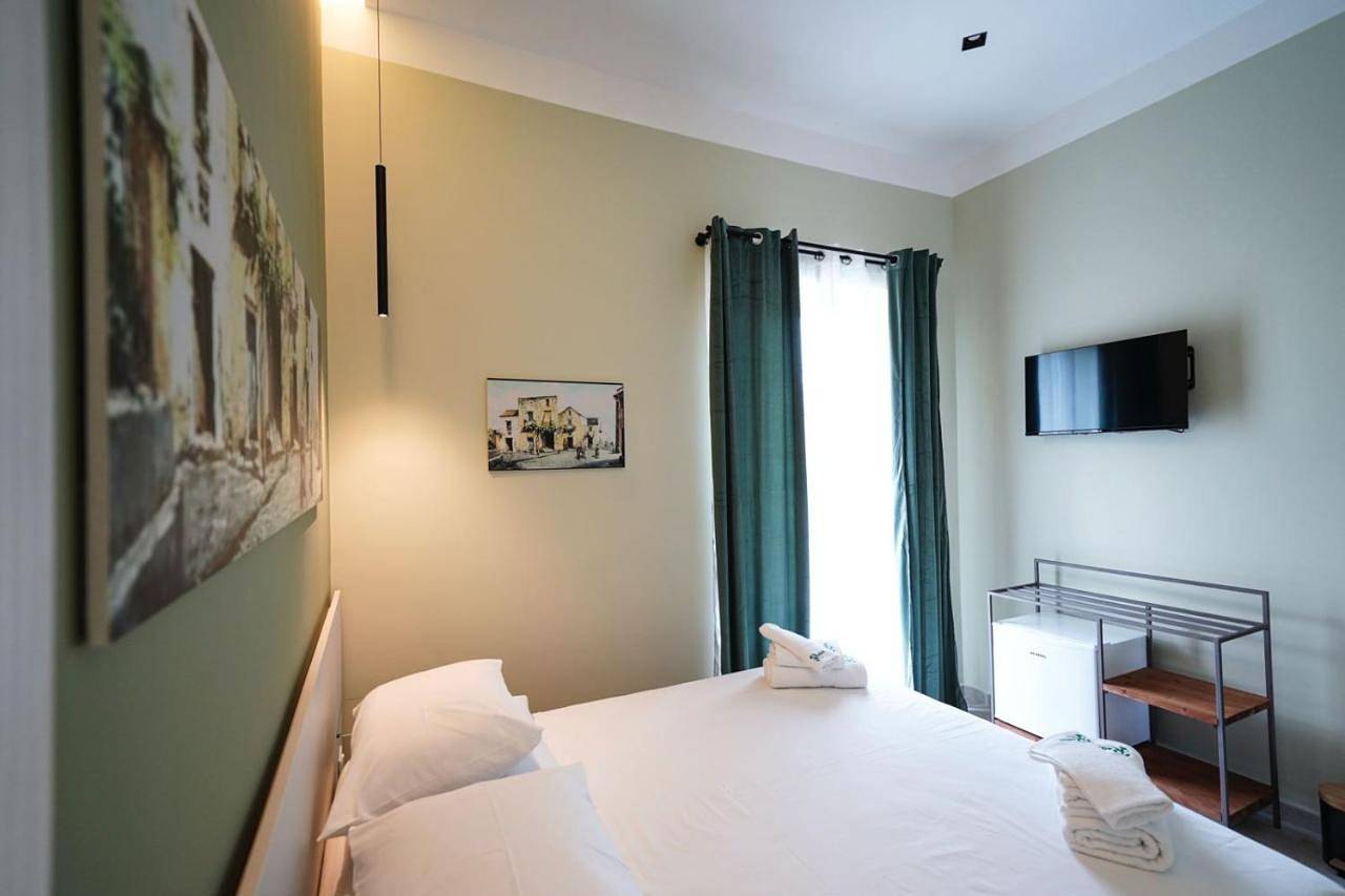 Double Room with Private Bathroom in Somma Vesuviana, Parco nazionale del Vesuvio