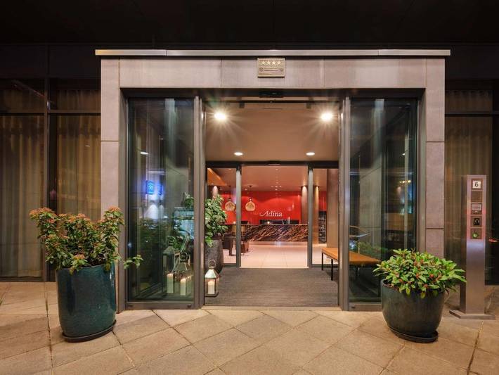 Location de vacances pour 4 personnes, avec piscine ainsi que balcon et vue à Francfort-sur-le-Main - 3