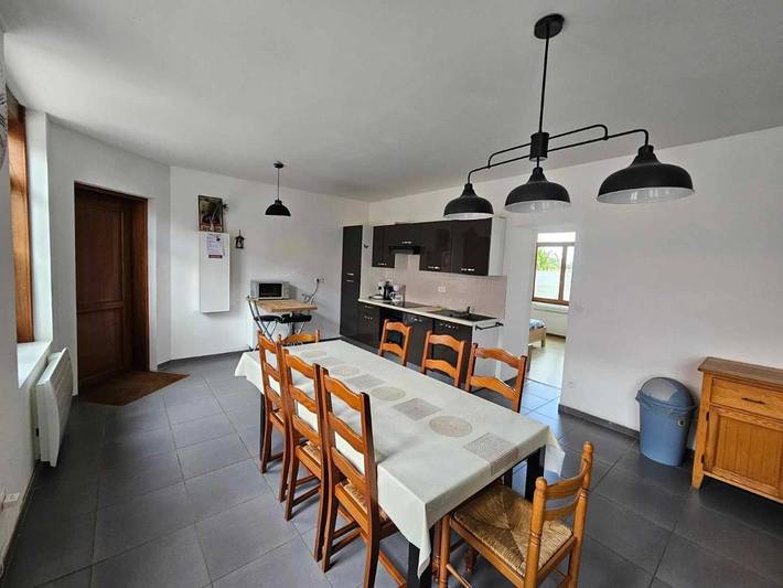 Location de vacances pour 10 personnes, avec jardin ainsi que piscine et vue, animaux acceptés à Fromelles - 4