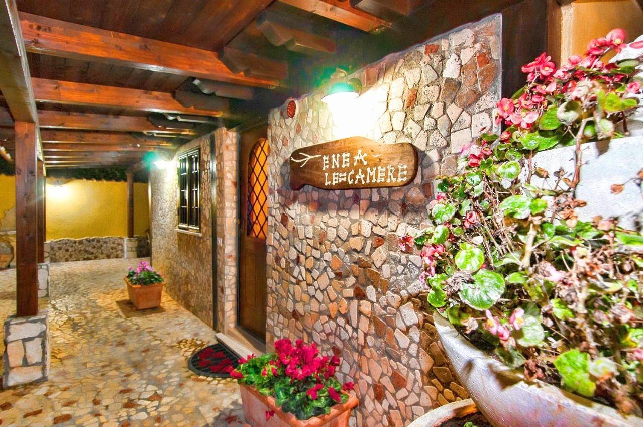 Eneahouse in Fiumicino, Provincia di Roma