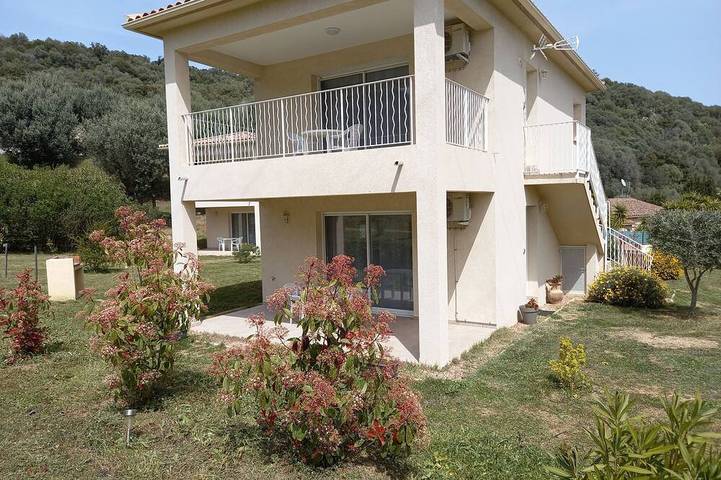 Casa vacanza per 2 persone, con giardino e piscina - 1