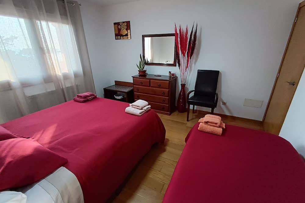 Oasis Inn Pedornes: The Vacation You Deserve! Maximum Comfort and Enjoyment. in Oia (Spain), Rías Baixas