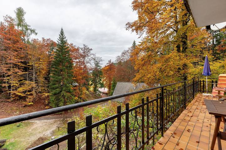 Appartement entier, Appartement de vacances 'Ferien Bei Waltraud Weiss' avec vue sur la montagne, terrasse commune et Wi-Fi in Mendel, Ruffrè-Mendola