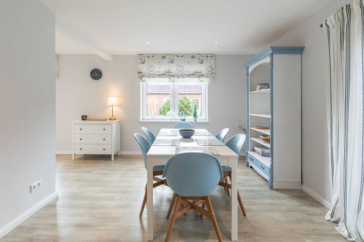 Ferienhaus für 6 Personen, mit Terrasse und Sauna sowie Garten in Husum - 4