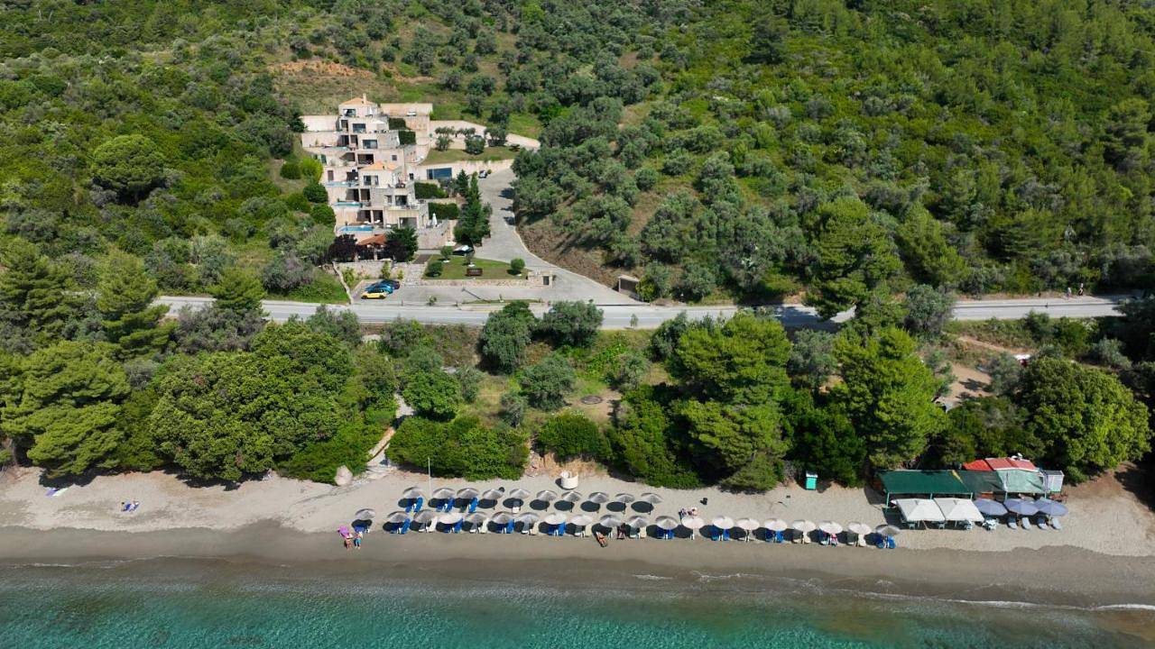 Golden King Villas in Sporaden