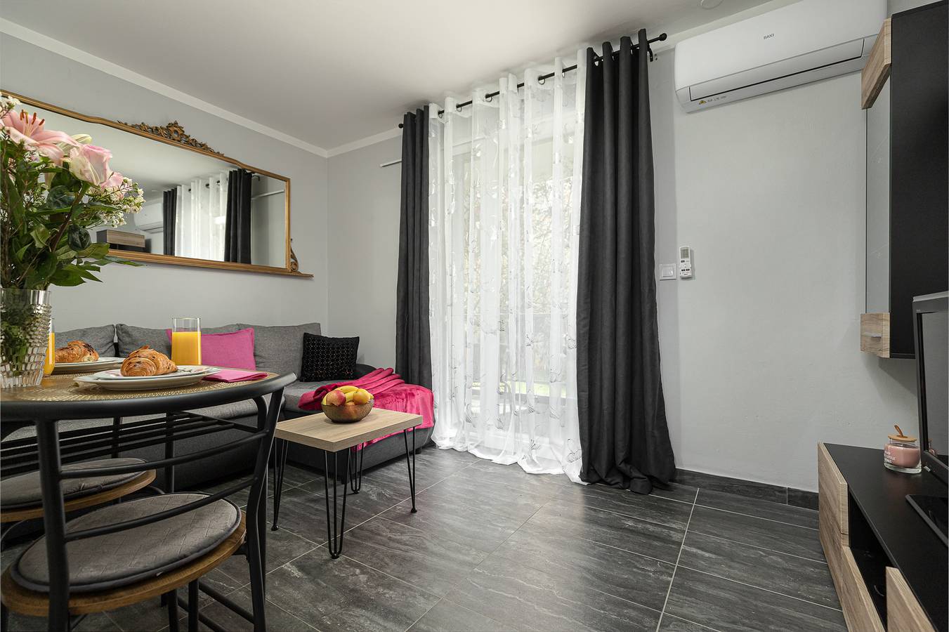 Entire apartment, Apartment/Studio for two people in Poreč, Grad Poreč
