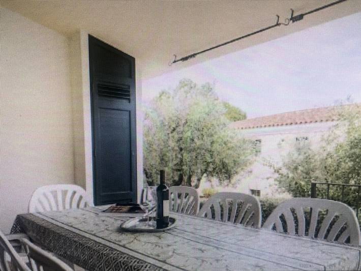 Gîte pour 6 personnes, avec jardin à Cala Liberotto - 4