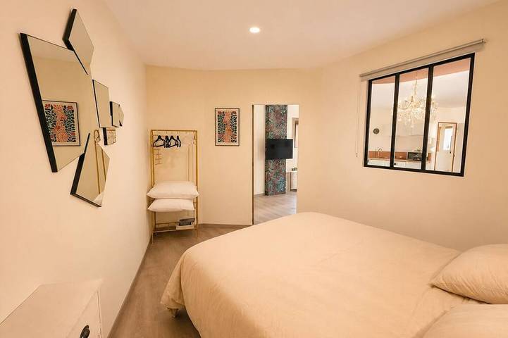 Gîte pour 4 personnes, avec Terrasse à Saint-Étienne-de-Saint-Geoirs - 4