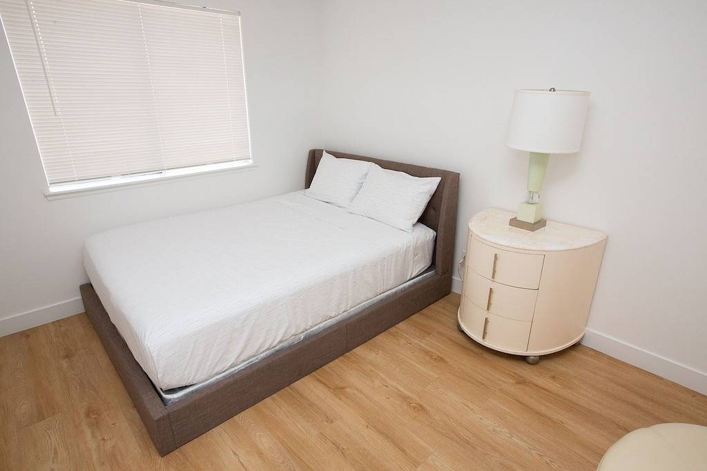 Freshly Remodeled Stylish House in Las Vegas, Nevada