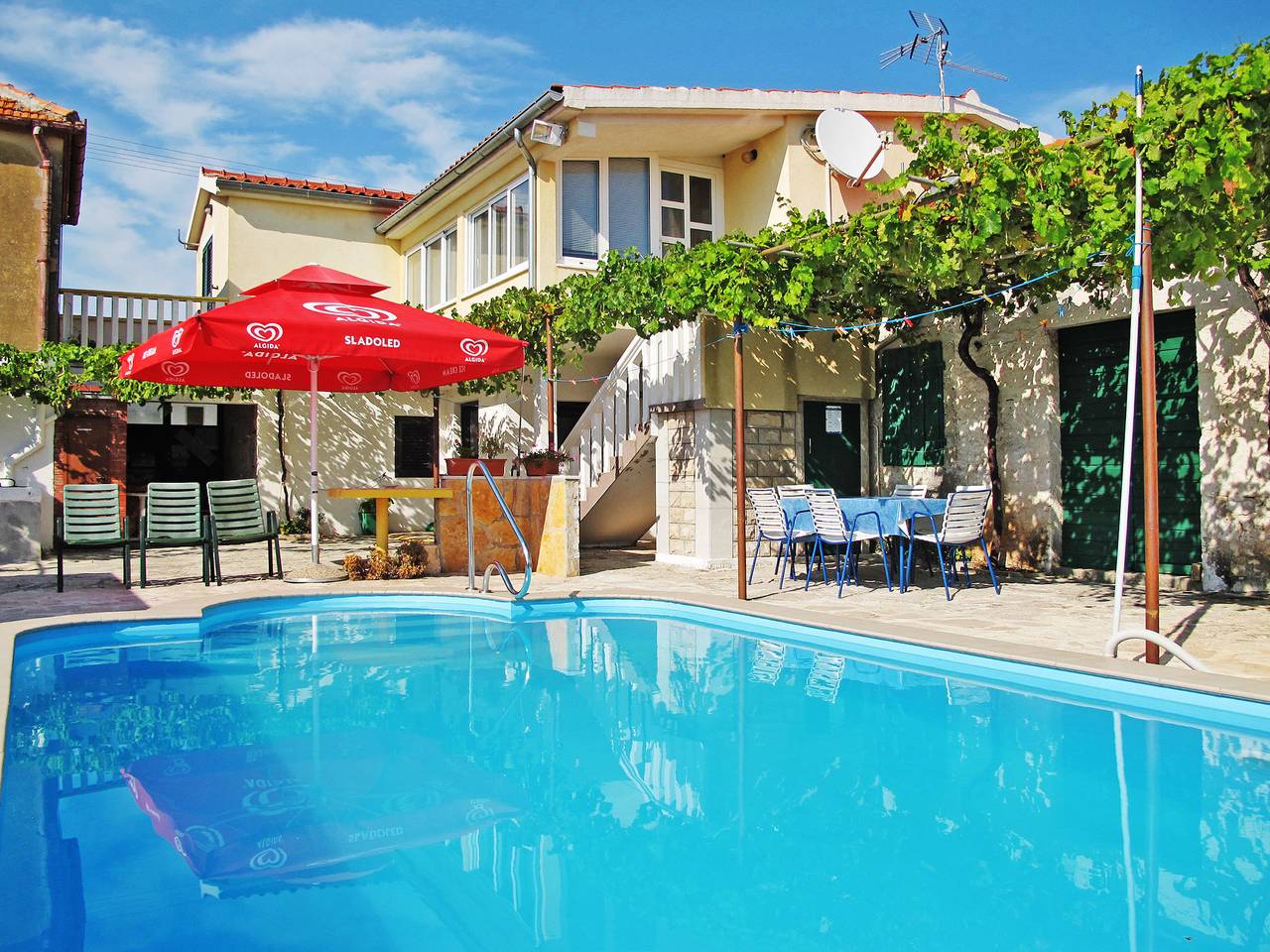 Appartamento vacanze a Šibenik-Knin a partire da 90€ a notte