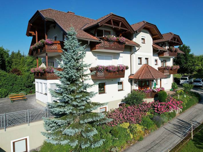 Ferienwohnung für 4 Personen, mit Balkon und Seeblick sowie Garten, kinderfreundlich am Faaker See - 3
