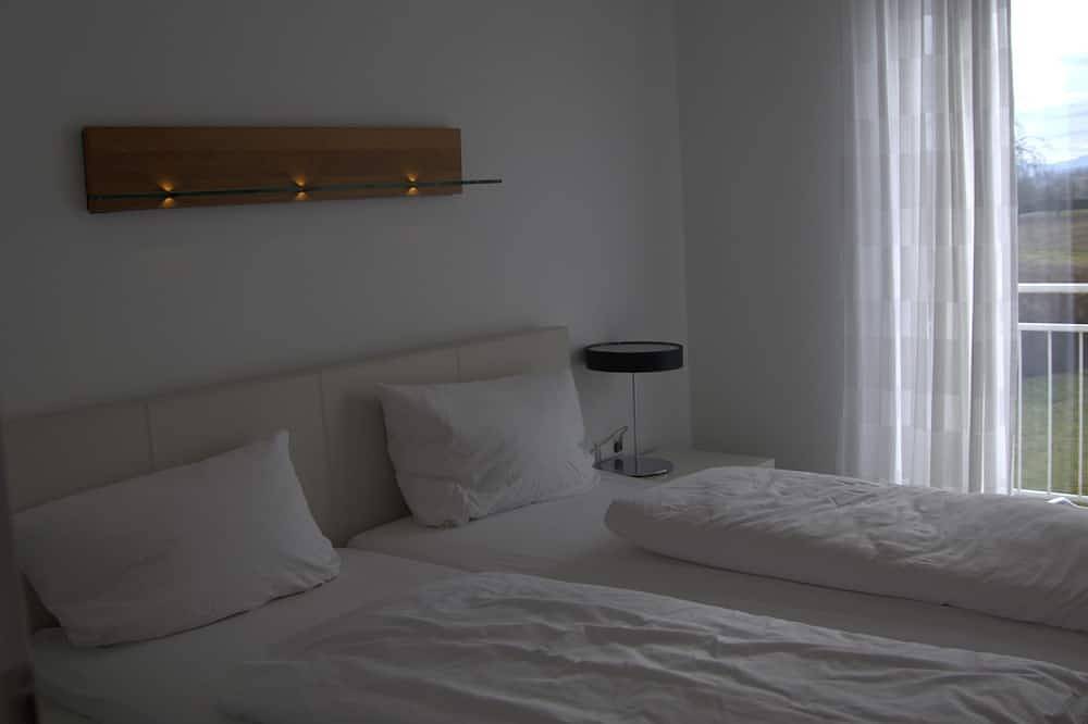 Ganze Wohnung, Destination Markgräfler Land\n\ngepflegt, gut ausgestattet, hoher Freizeitwert. in Bad Bellingen, Südschwarzwald