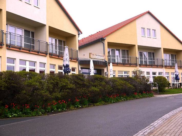 Hotel, mit Terrasse und Ausblick