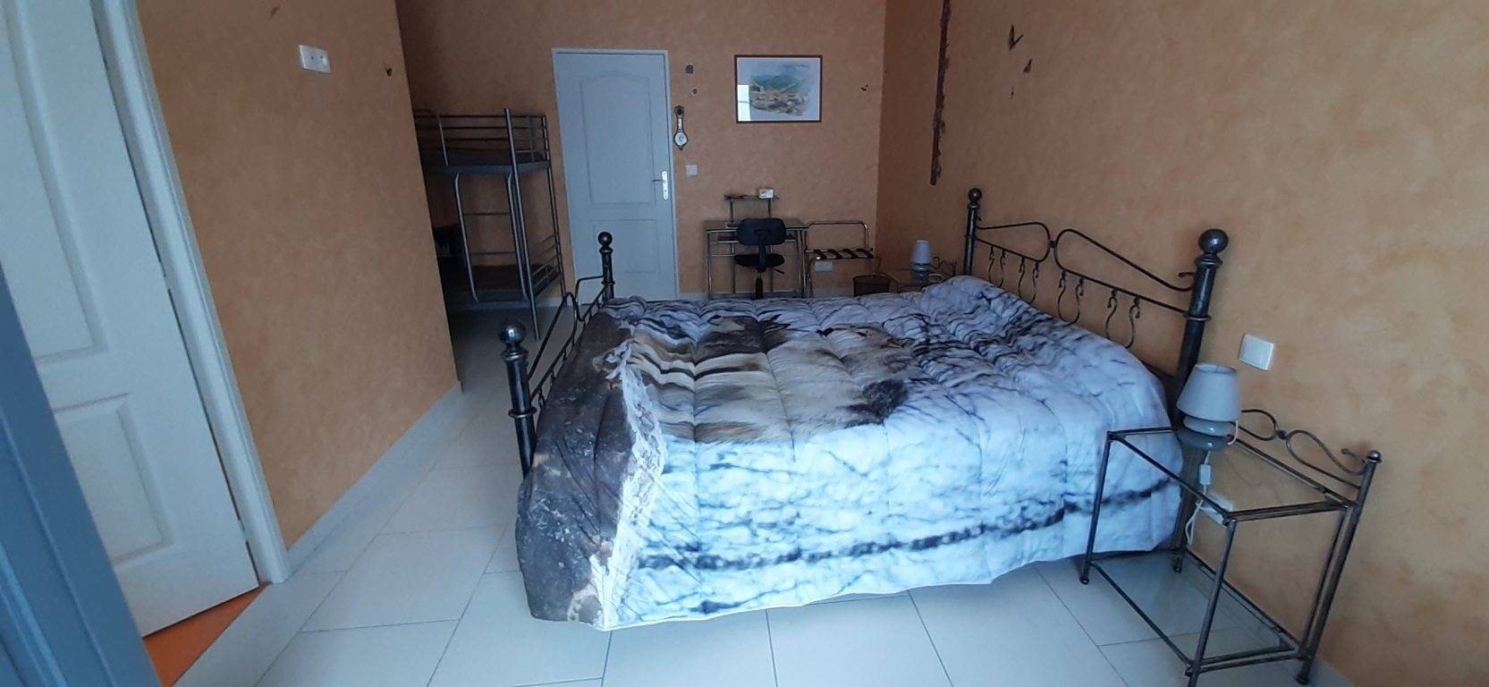 Côté campagne - Chambre in Saint-Germain-Lespinasse, Région de Roanne