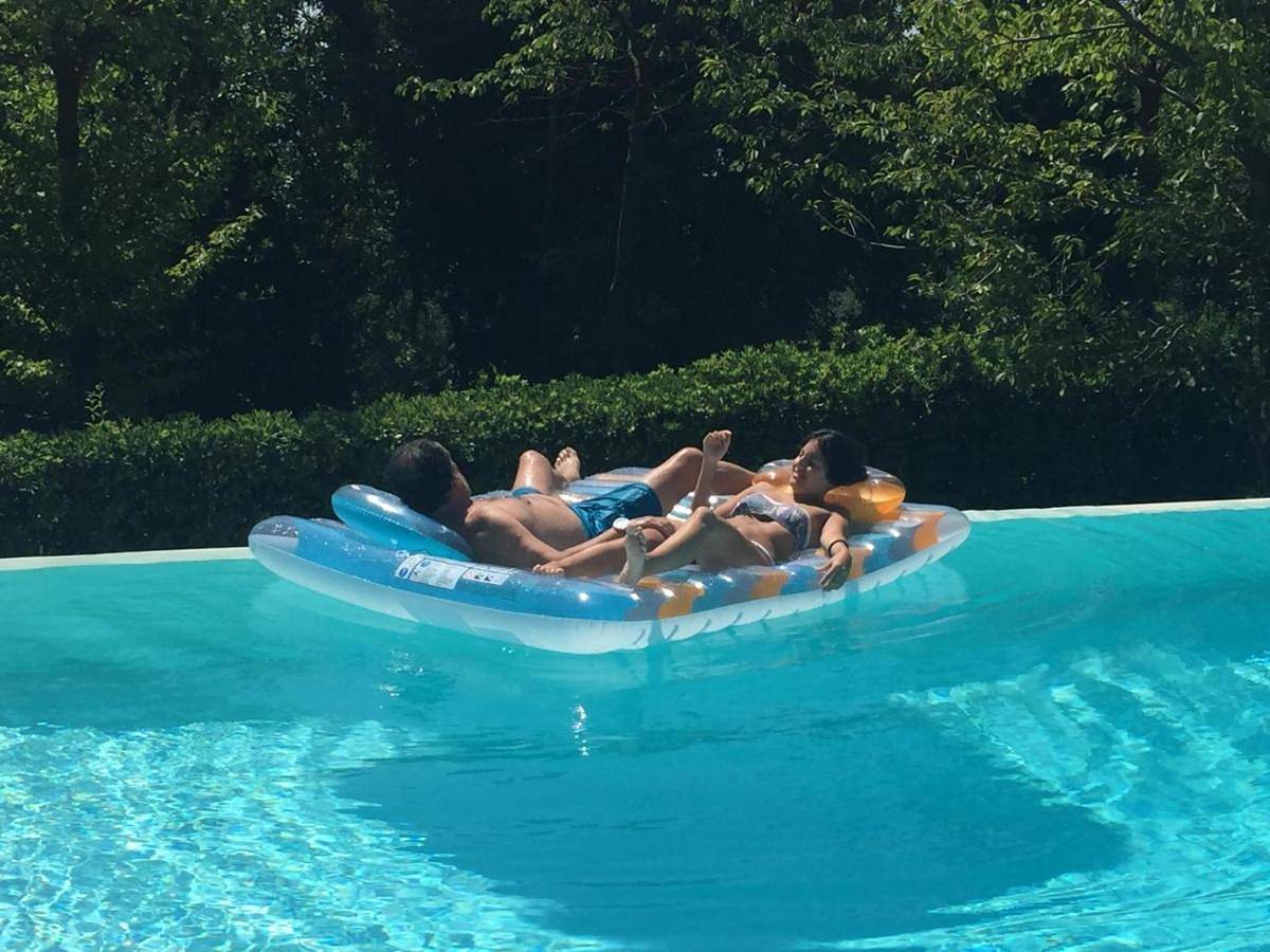 Garda Lake with private pool in Garde, Montagnes autour du lac de Garde