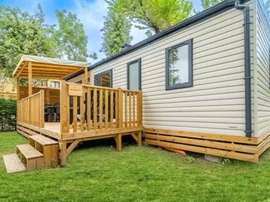 Camping Cambrils Caban - Casa mobile 6 persone - Comfort | 3 Camere da letto | 6 Persone | Terrazza rialzata | Aria condizionata in Vilafortuny, Cambrils