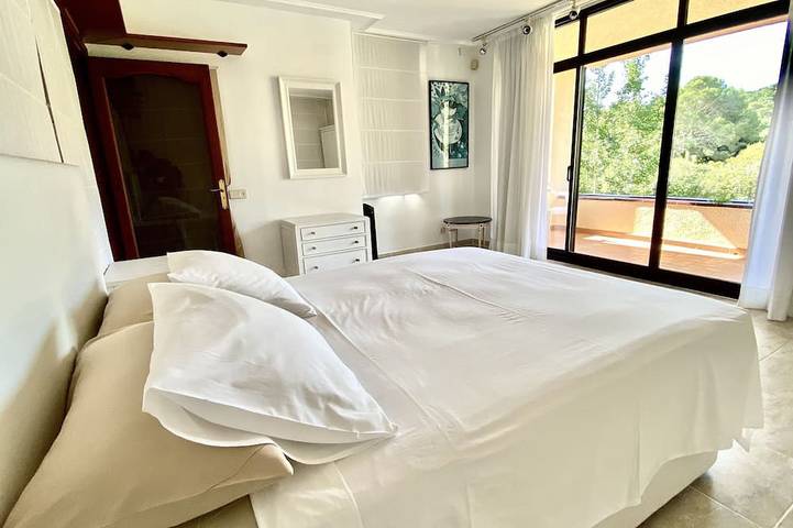 Large house with private pool and garden n Begur for 12 guests in sa Tuna, Begur