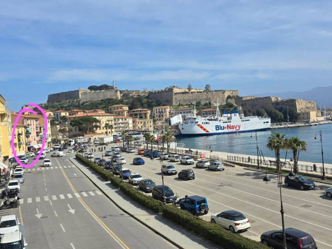 Appartement de vacances entier, La Nautica - Appartamento La Nautica a 2 passi dalle Ghiaie in Portoferraio, Ile d'Elbe