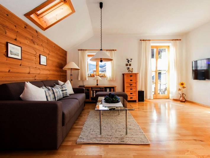 Ferienwohnung für 2 Personen, mit Garten und Ausblick in Geigenbaumuseum Mittenwald - 3