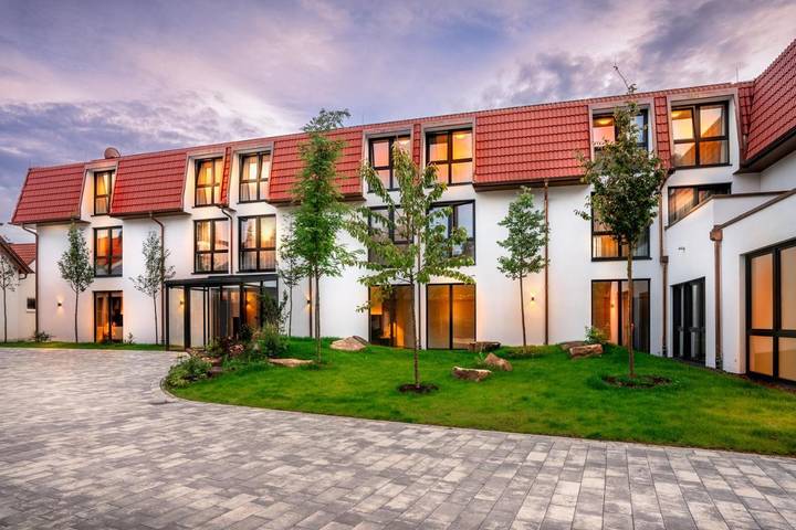 Hotel für 2 Personen in Neuhausen