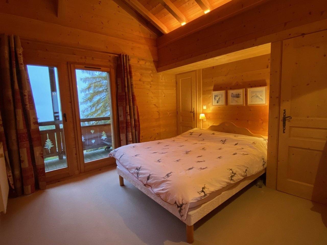 Chalet voor 12 personen met terras in Les Carroz, Arâches-la-Frasse