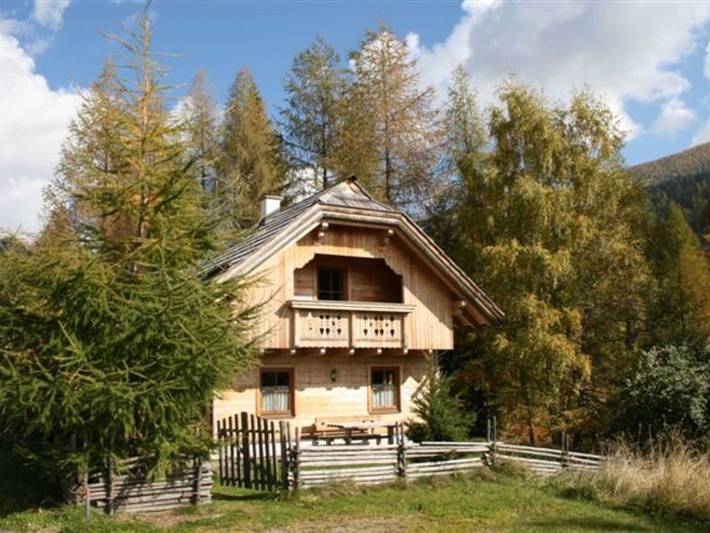 Ferienhaus für 6 Personen, mit Balkon und Terrasse sowie Garten