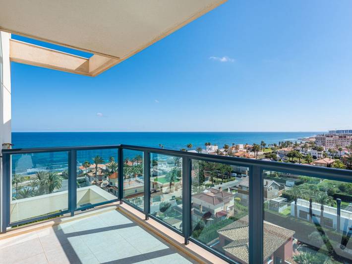 Apartment for 4 people, with pool and balcony in Mar Azul Torrevieja