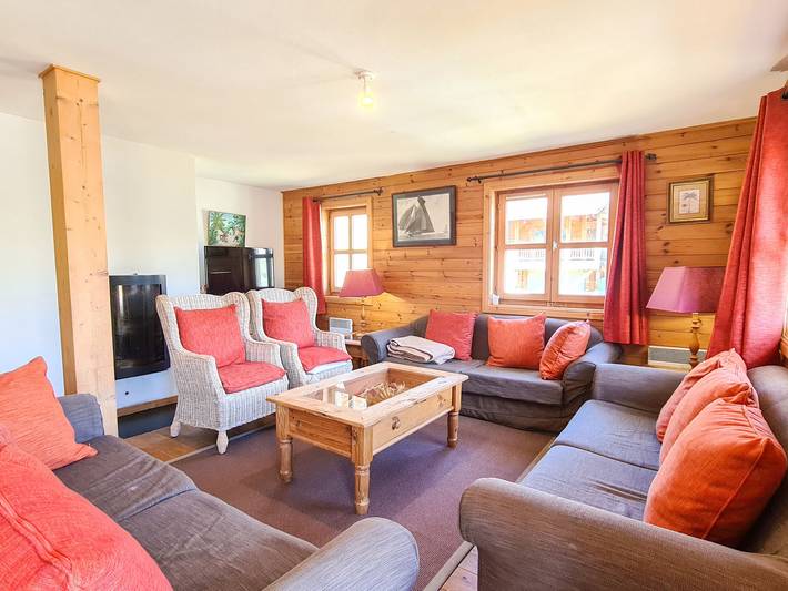 Chalet pour 12 personnes, avec Balcon ainsi que Terrasse et Sauna dans Les Carroz