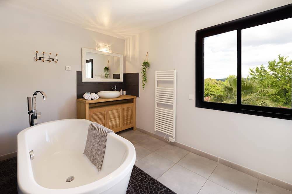Villa Holidays****Piscine privée & chauffée - clim in Grabels, Côte méditerranéenne (France)