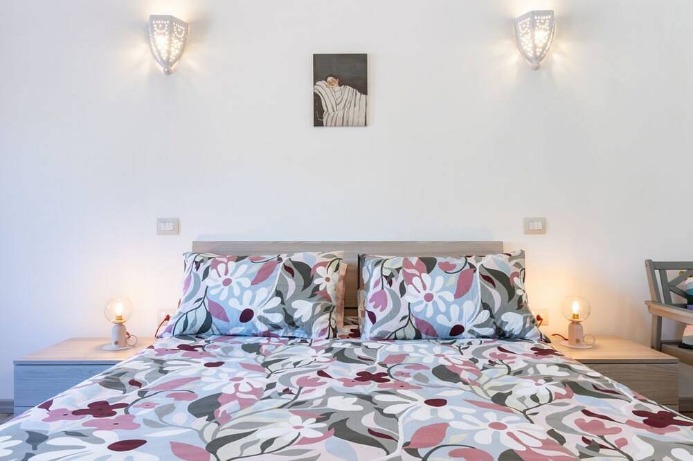 Ganze Wohnung, Guesthost - My Little Pink House in Quartu Sant'Elena, Campidano