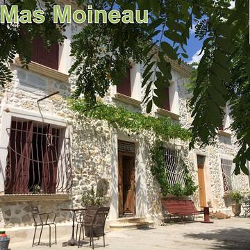 Chambre d’hôte pour 4 personnes, avec jardin à Saint-Pierre-de-Mézoargues