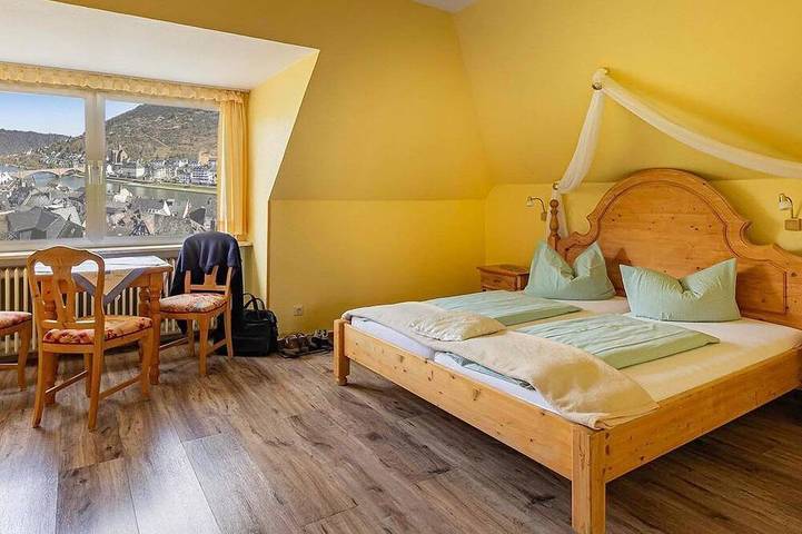 Ferienhaus für 3 Personen, mit Terrasse und Garten in Reichsburg Cochem - 4
