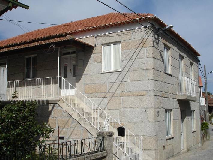 Apartamento de férias para 8 pessoas, com vista e jardim, com animais de estimação em Seia