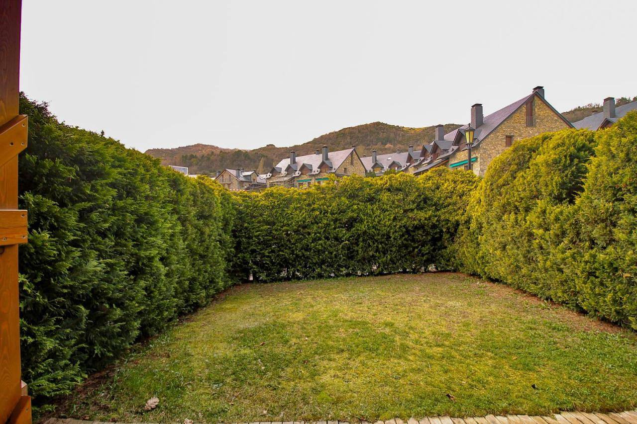 Apartamento entero, Two-Bedroom Apartment in Tramacastilla de Tena, Pirineo Aragonés