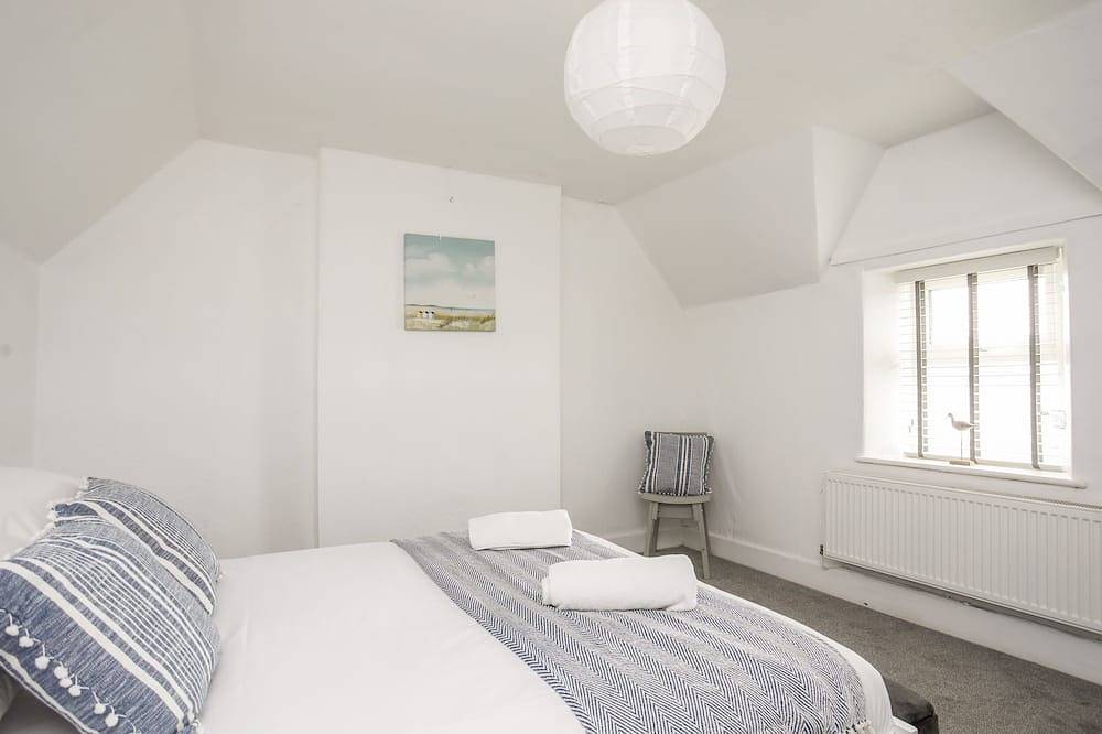 Bwthyn Siliwen (Old Bath House), pet friendly in Bangor in Bangor, Snowdonia