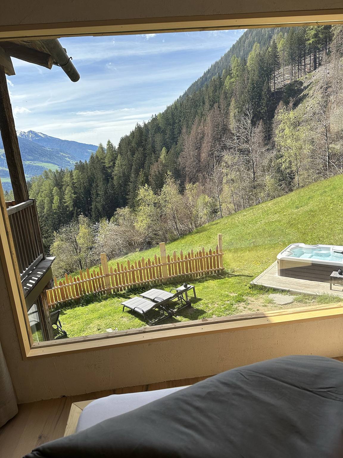 Ferienhaus " Bergsuite" mit Bergblick, Balkon, Garten & Wi-Fi in St. Martin in Passeier, Texelgruppe