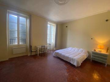 Gîte pour 3 personnes, animaux acceptés à Roquemaure