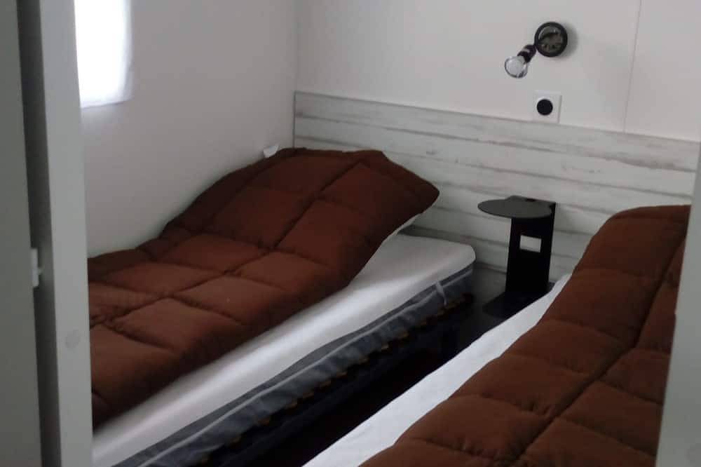 Mobile home cosy 2 chambres-Camping Les Rives de Vilaine** in Férel, Côte des Mégalithes