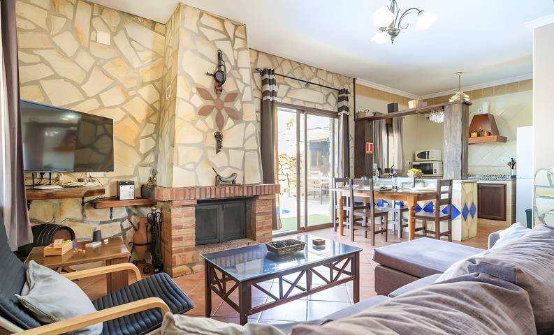 Casa rural para 5 personas, con jardín y vistas al lago, Familias con niños en Sierra de Cádiz - 2