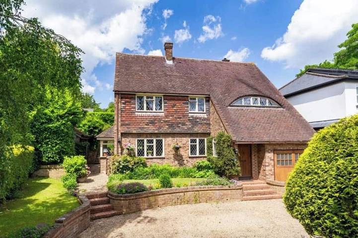 Location de vacances pour 7 personnes, avec jardin et terrasse dans Epping