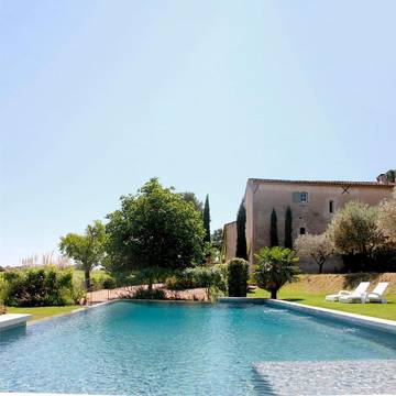 Gîte pour 4 personnes, avec jardin ainsi que piscine et vue à Maubec