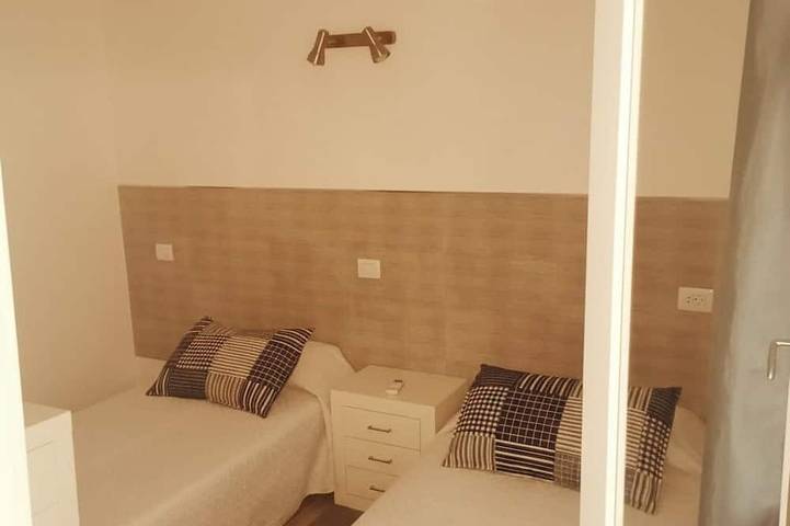 Entire apartment, Apartment Comfort, Private Pool, Air Condition in Playa de LA BALLENA (Arona), Arona