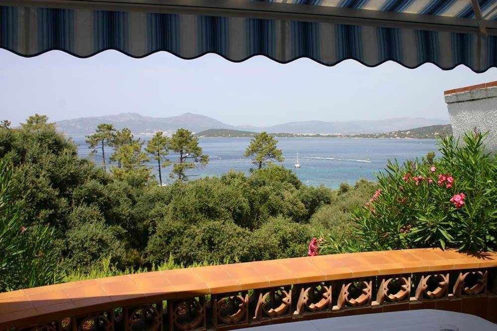 Three-Bedroom Villa in Coti-Chiavari, Région d'Ajaccio