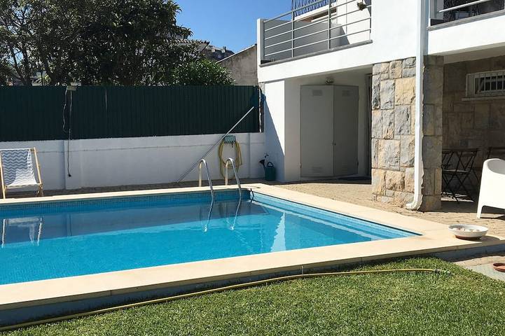 Ferienwohnung für 4 Personen, mit Pool und Garten - 1