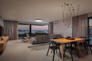 Villa for 9 People in Jezera, Murter, Photo 4