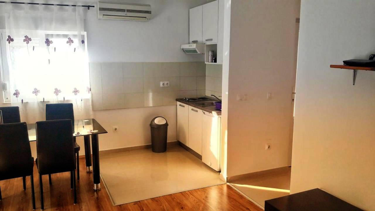 Ganze Wohnung, Apartment in Kolan, Kolan (Kroatische Adria)